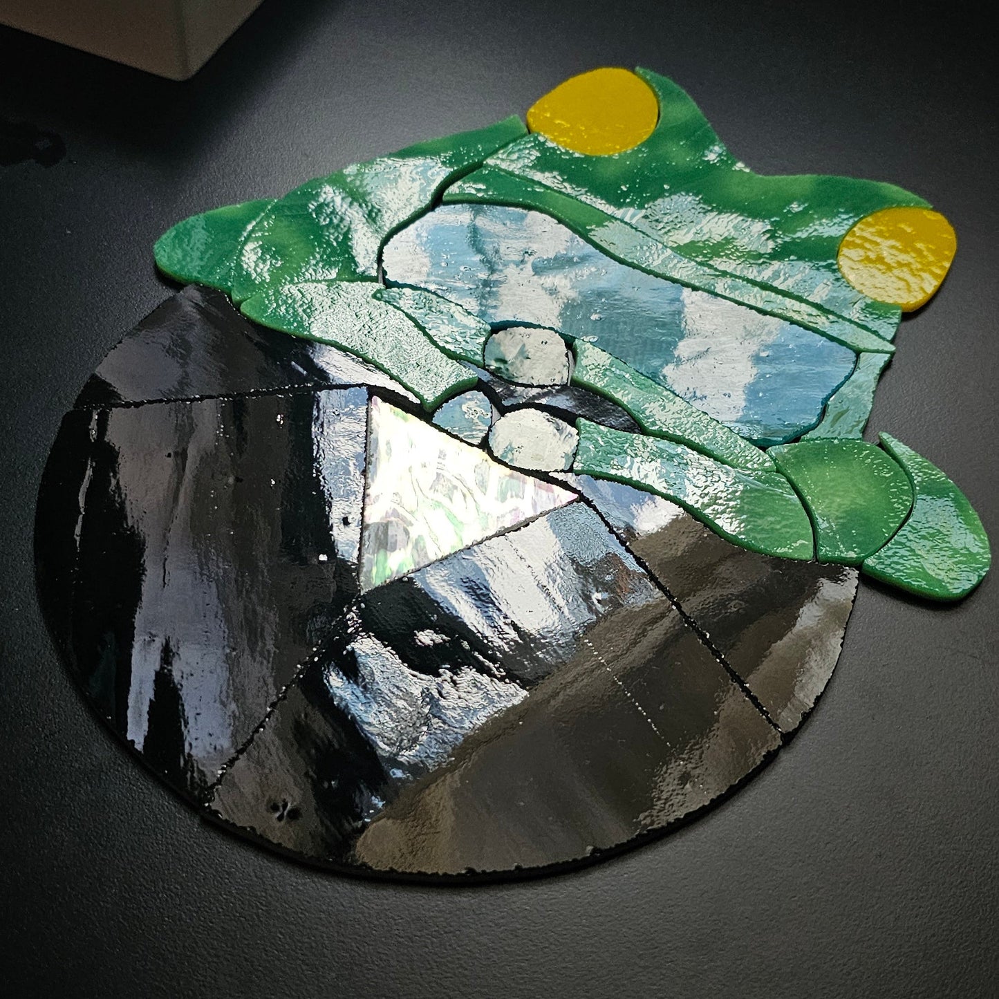 Fortune Teller Frog - Stained Glass Sun Catcher