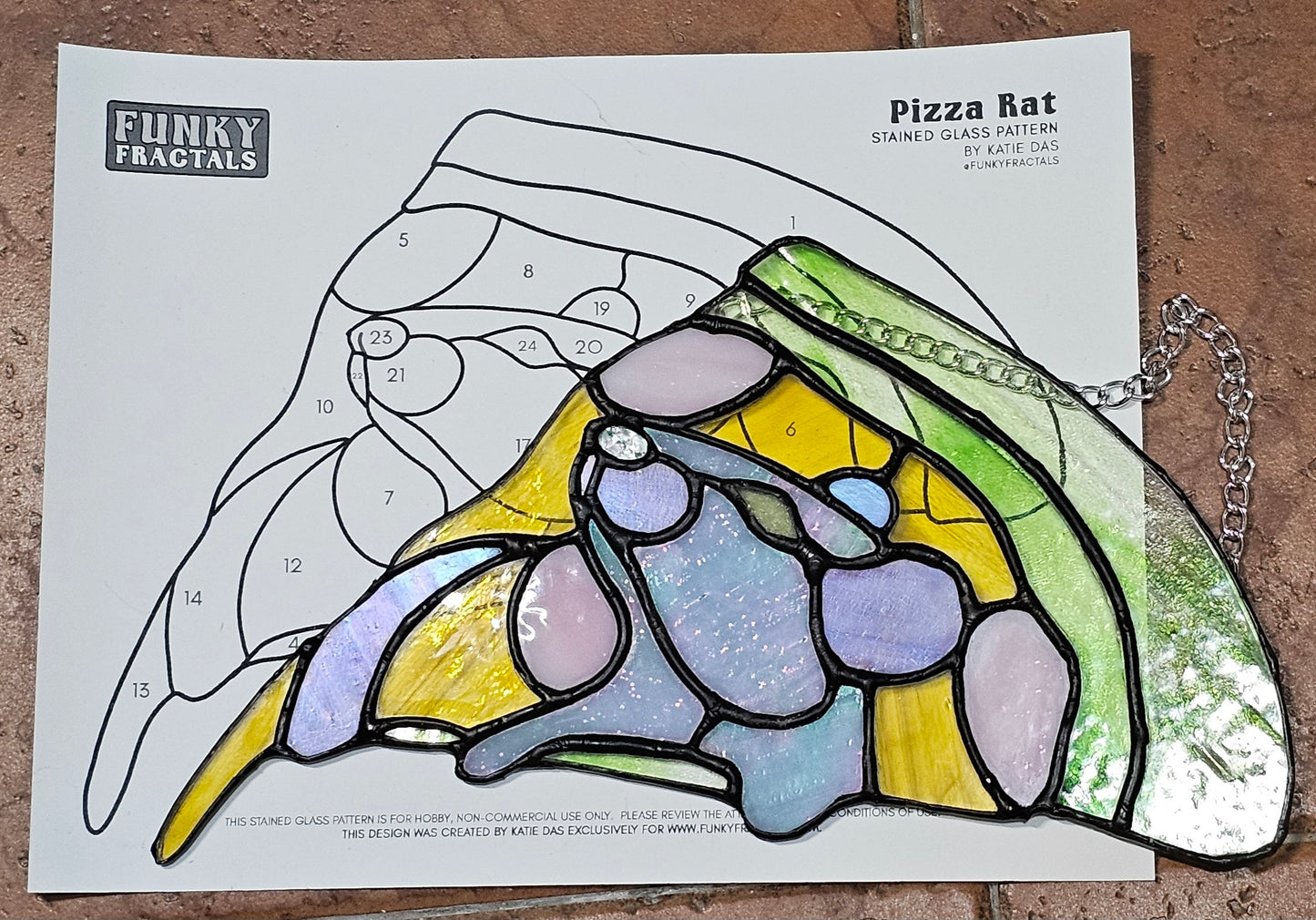 [Hobby License] DIY Pizza Rat Template - Digital Download - Stained Glass Pattern