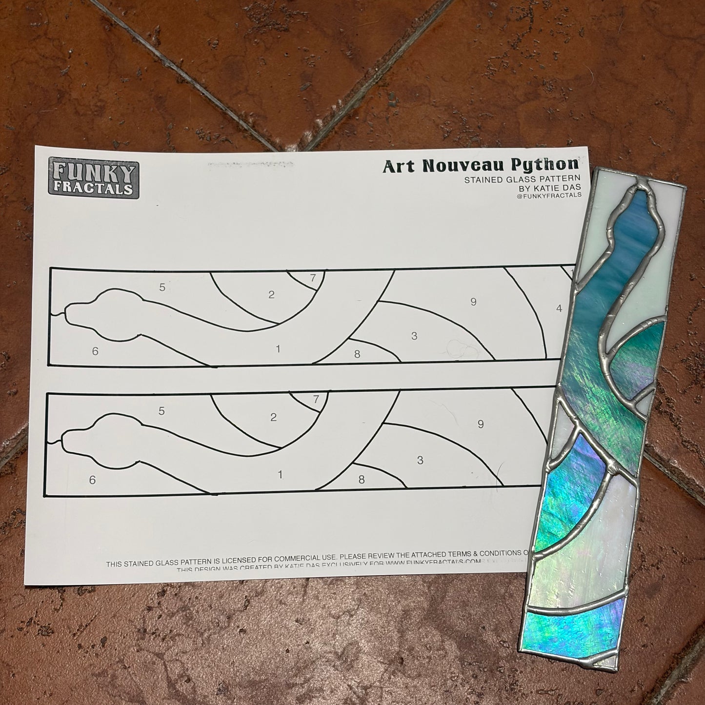 [Hobby License] DIY Art Nouveau Python Template - Digital Download - Stained Glass Pattern